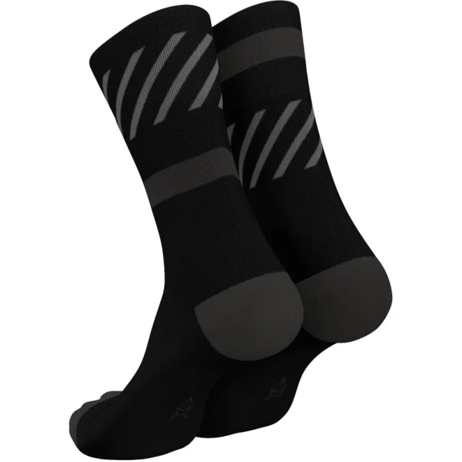 INCYLENCE Running Disrupts socks