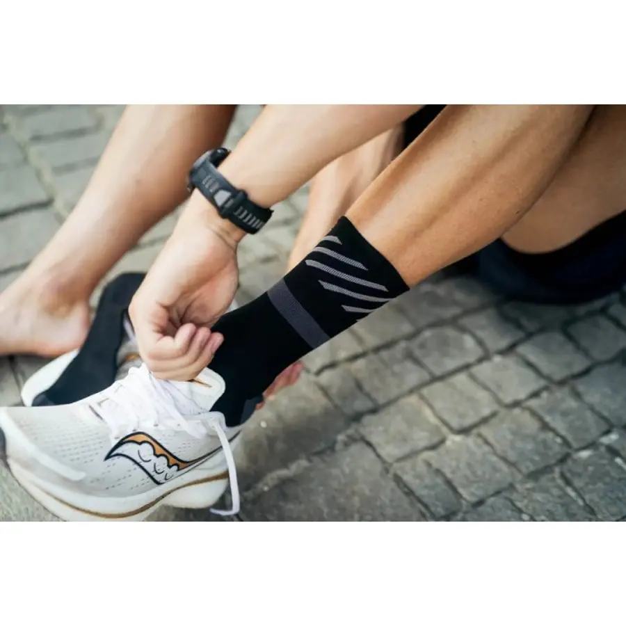INCYLENCE Running Disrupts socks