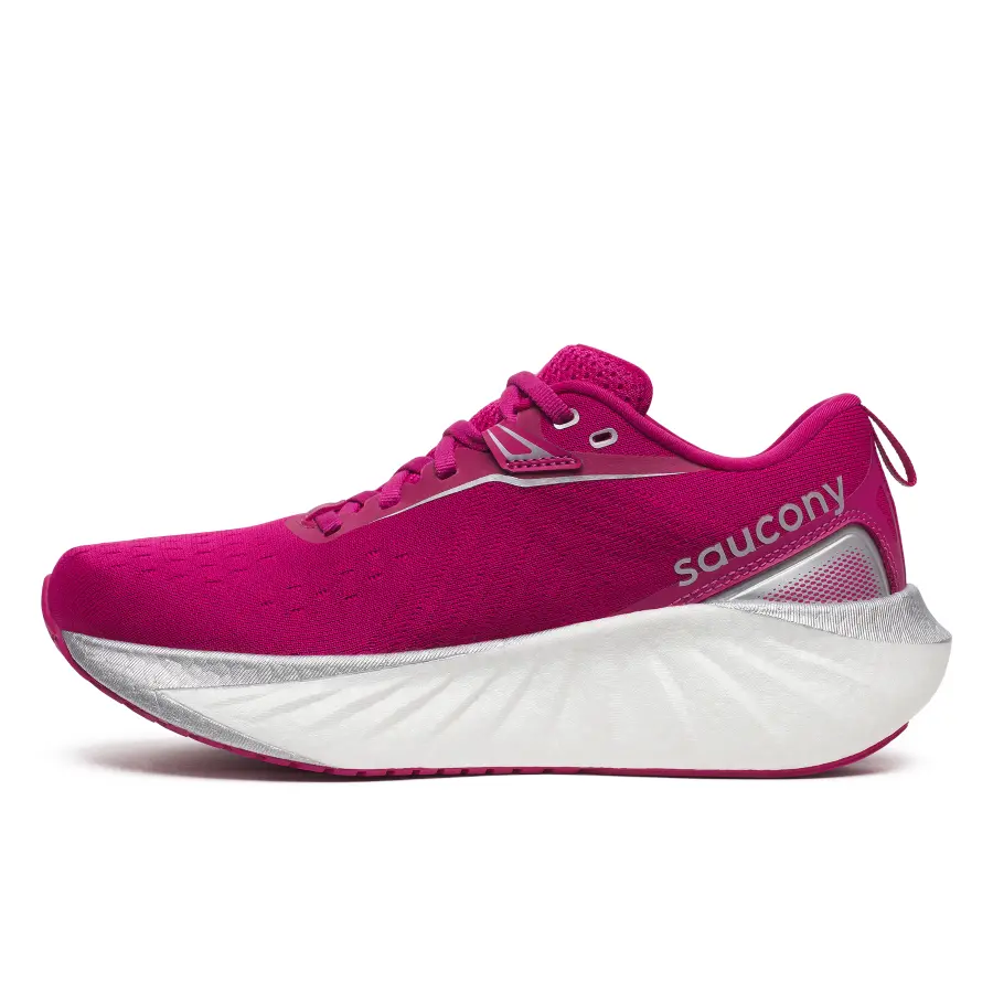 SAUCONY Triumph 22 W
