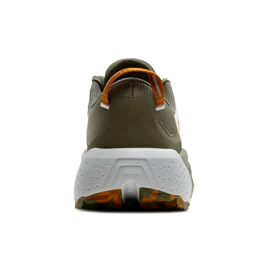 BROOKS Caldera 8 M