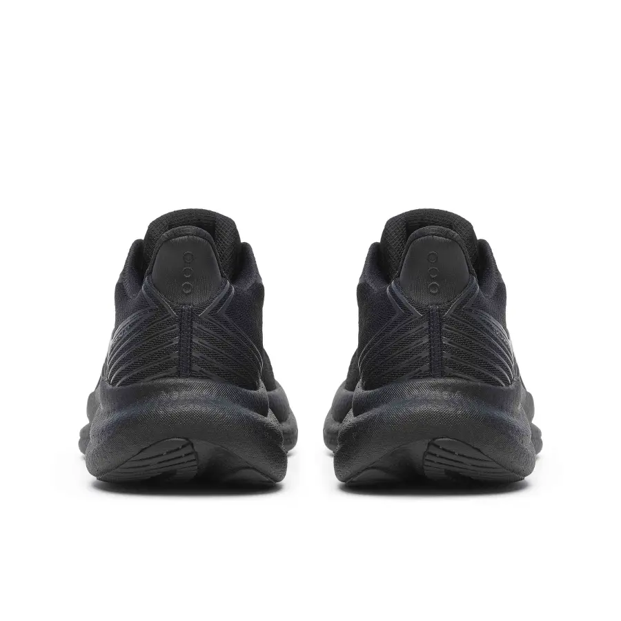 SAUCONY Triumph 23 M