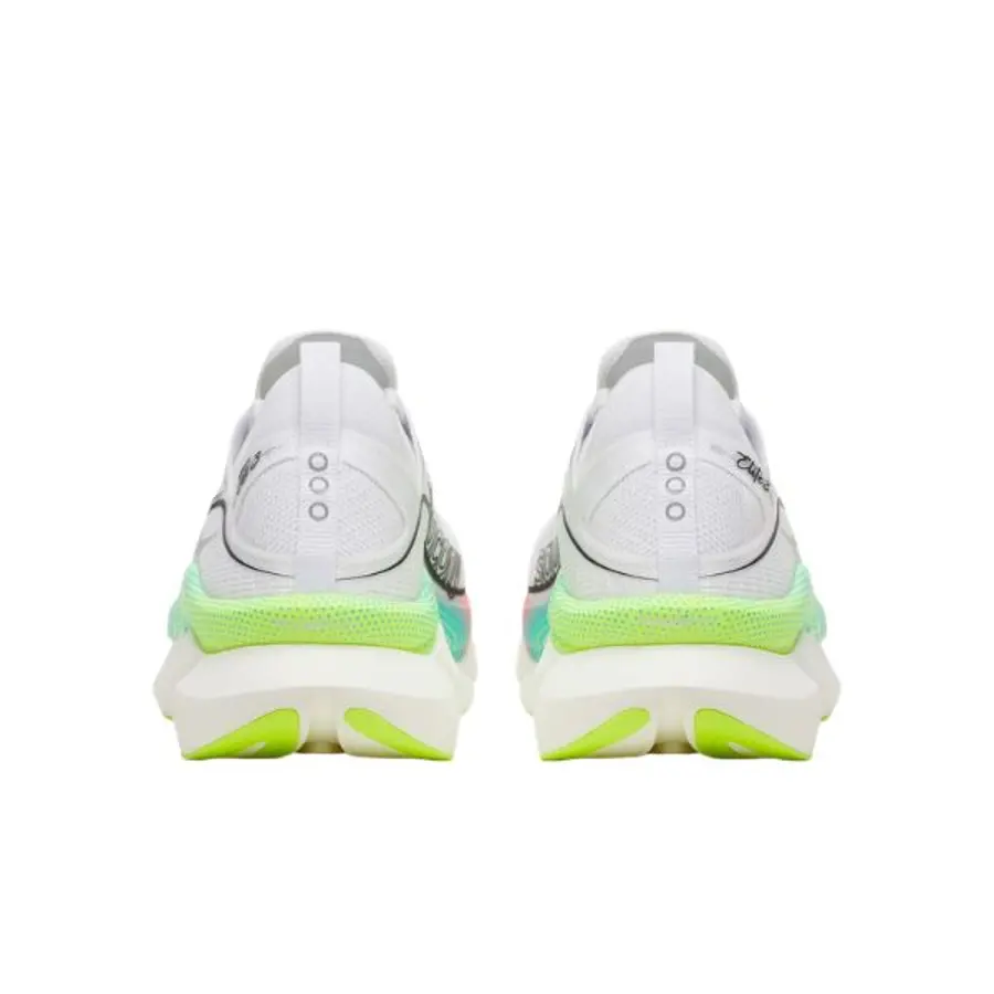 SAUCONY Endorphin Elite 3