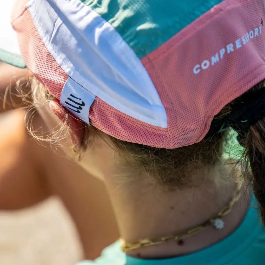 COMPRESSPORT 5 Panel Light Cap