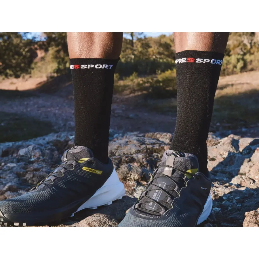 COMPRESSPORT Pro Racing socks V4.0 trail