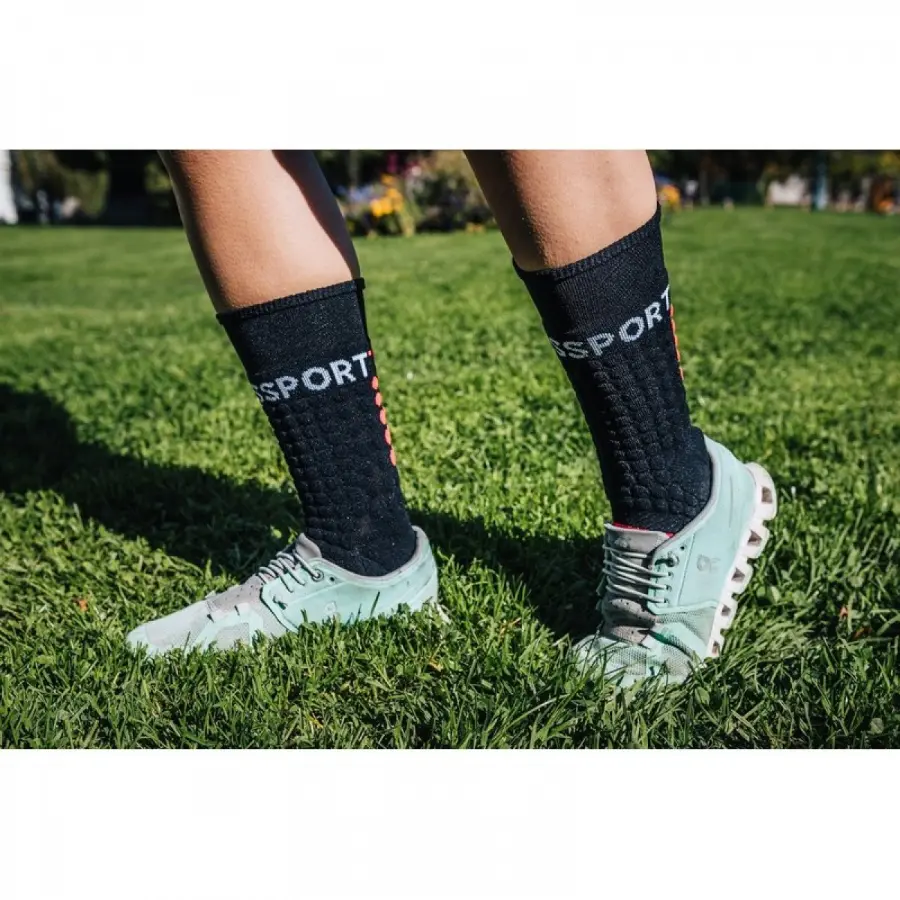COMPRESSPORT Pro Racing Socks Winter Run