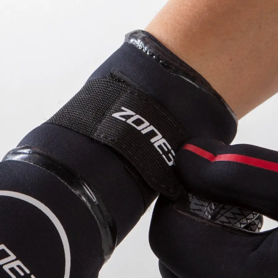 ZONE3 Neoprene Heat-Tech Gloves