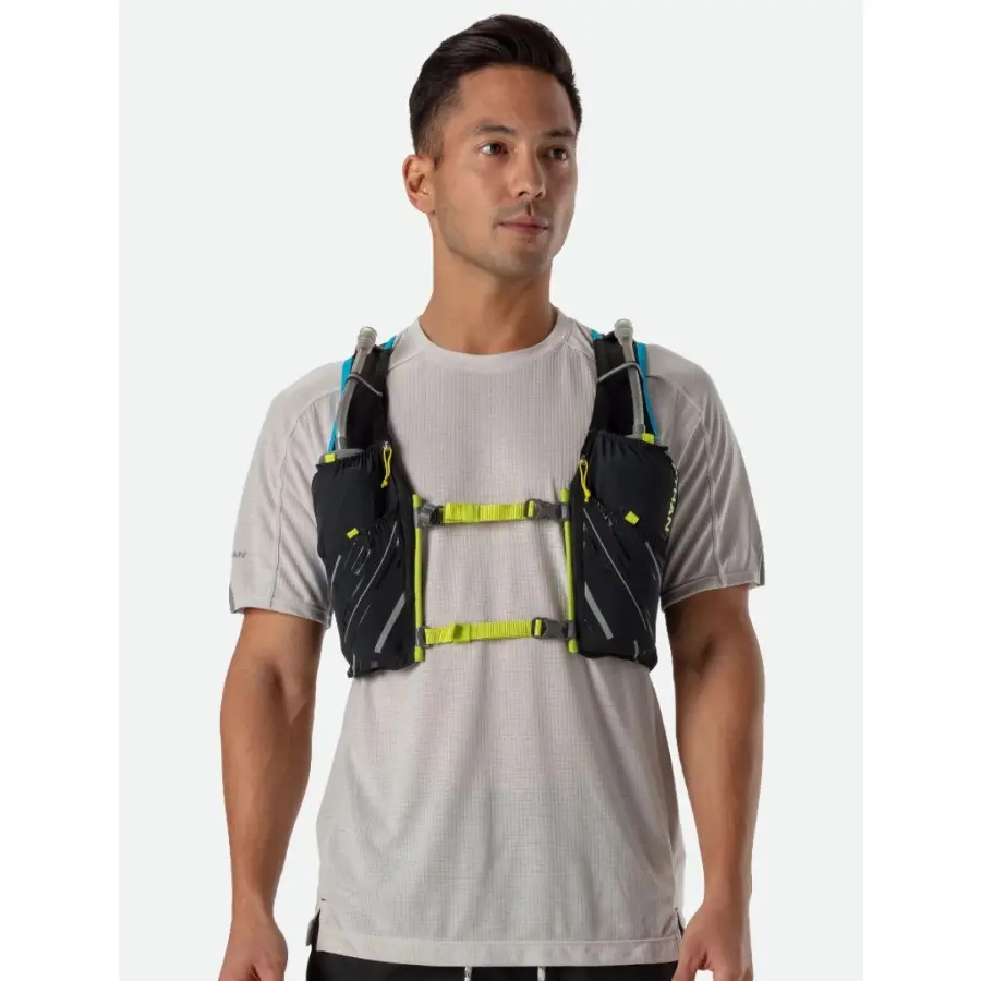 NATHAN Pinnacle Series Vapor 4L M        