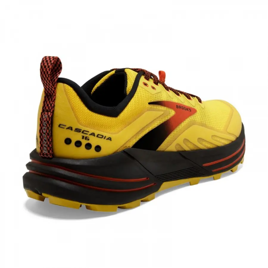BROOKS Cascadia 16 M