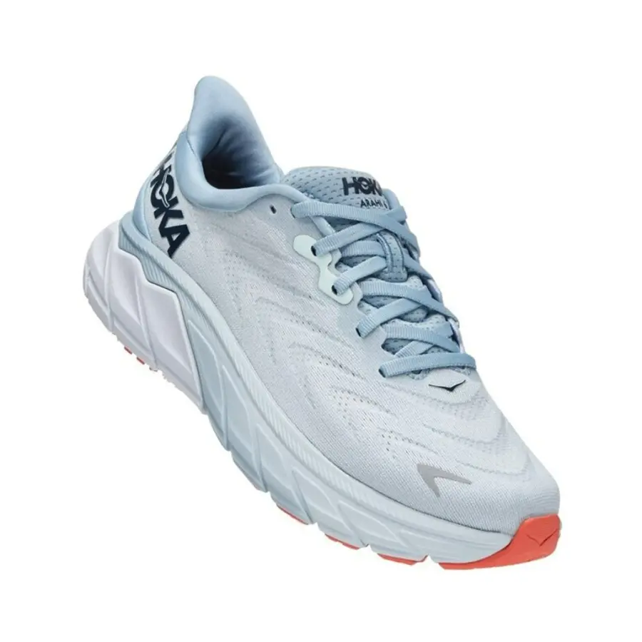 HOKA Arahi 6 